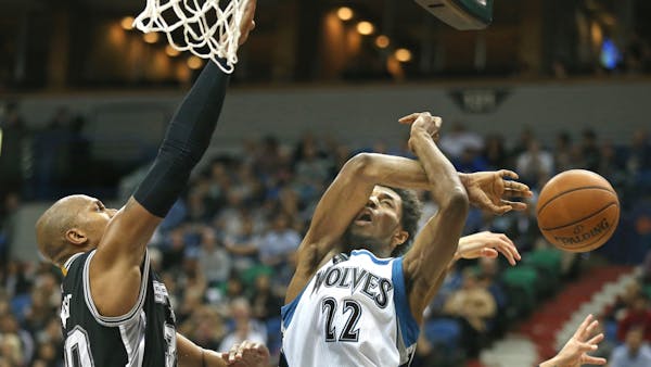 Shorthanded San Antonio smashes weary Wolves by 25