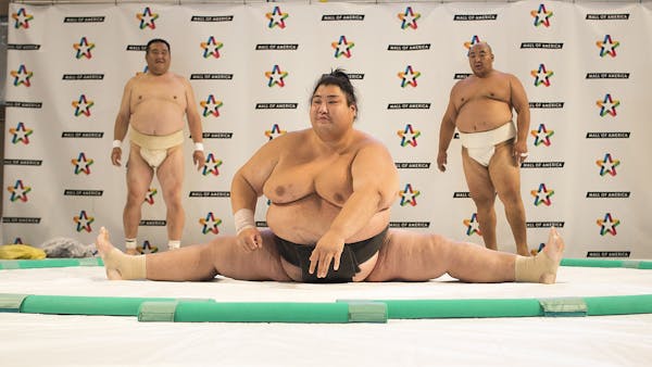World sumo champions put on a show at Mall of America