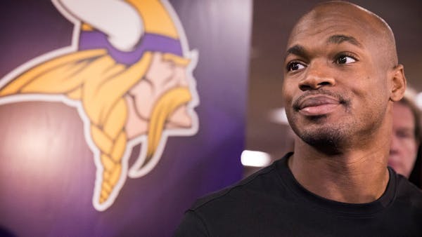 Adrian Peterson: 'I would love to finish my career here'