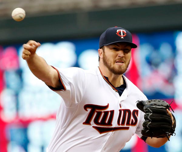 Twins return home with 3-2 victory over Rays