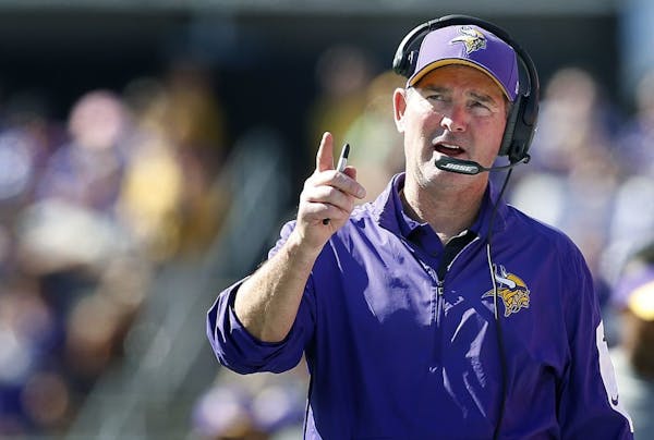 After controversy, Vikings' Zimmer tries to move on