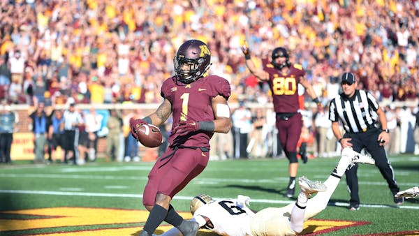Gophers recover after shaky first half to win over Purdue