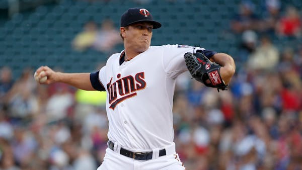 Twins are overgenerous to neighbors in loss to Brewers