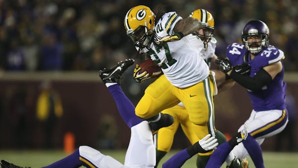 Vikings-Packers showdown for NFC North title is a clash in styles