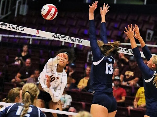 Alexis Hart is next impact Gophers volleyball freshman
