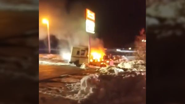 Mail carrier rescues packages from burning truck