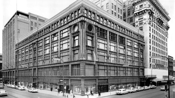 As downtown Macy's nears close, Minnesotans remember retail icon