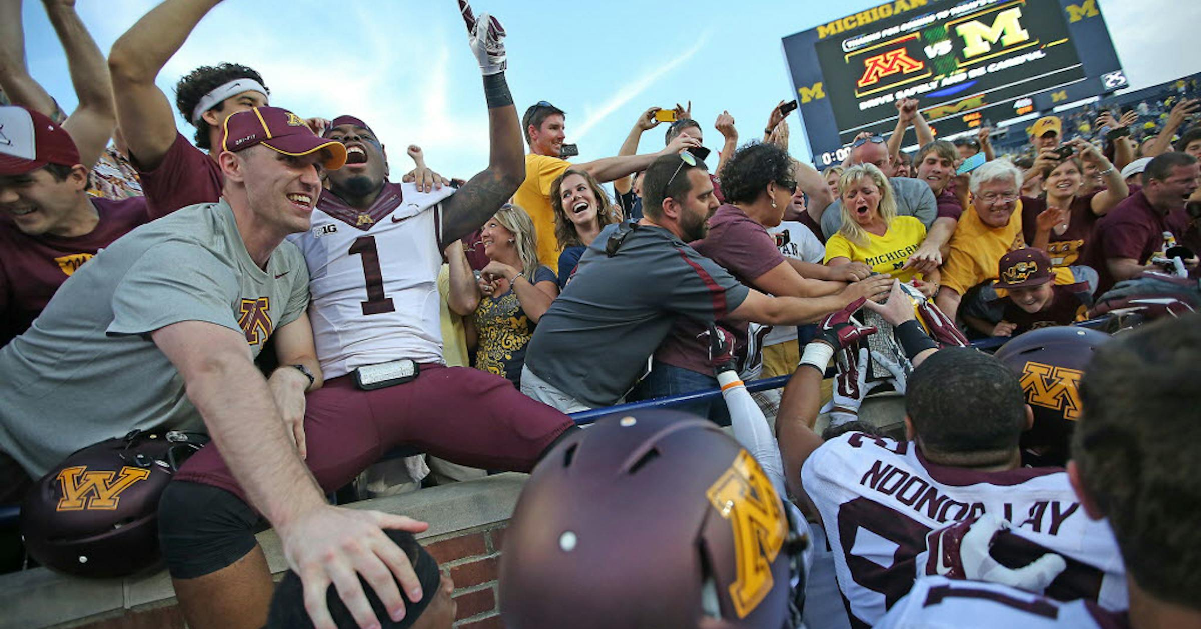 Brothers (and others) come together as Gophers football starts practice
