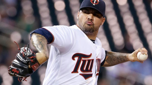 Cabrera's huge night moves Twins closer to their worst record ever