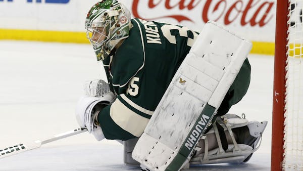 Kuemper closes out shutout for Wild after Dubnyk hurt