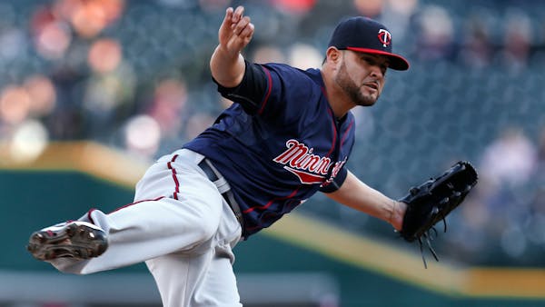 Nolasco strong, Twins offense erupts in Detroit
