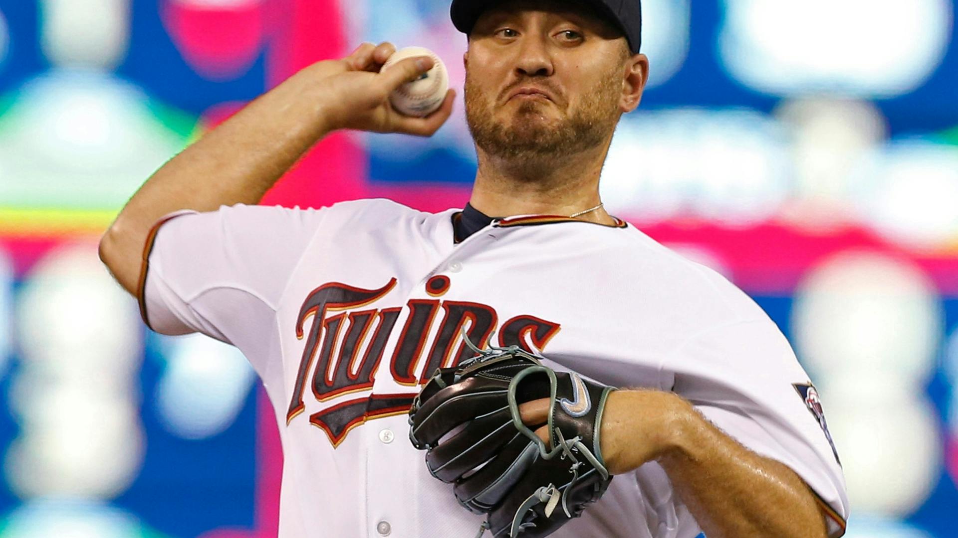 Twins interim closer Kevin Jepsen says he was surprised by Jed Lowrie's opposite-field home run on a curveball.