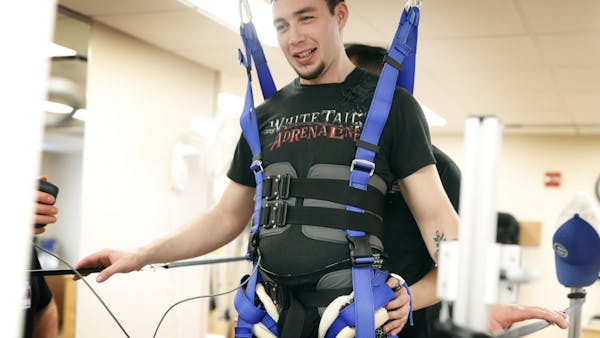 Study uses epidural stimulation to aid people with spinal cord injuries