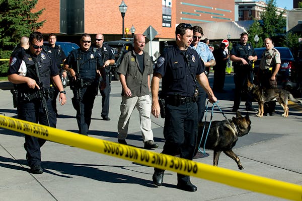 Suspicious bag closes U's Coffman Union; it will reopen early Tuesday