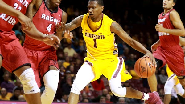 What struggles? Gophers open season with wire-to-wire win at the Barn