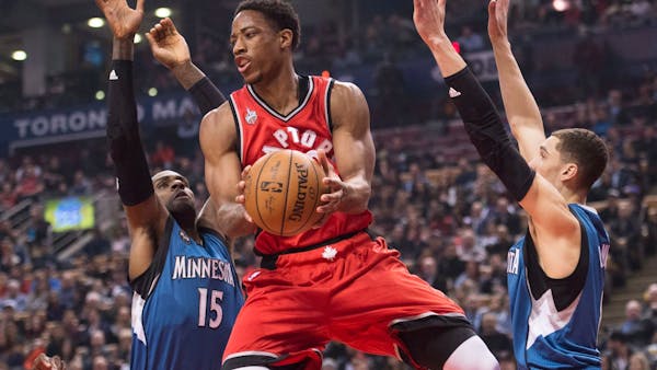 Lowry takes charge late, Raptors get revenge against Wolves