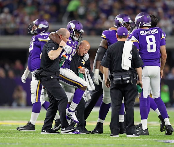 Access Vikings: Kalil out for season, Peterson surgery set