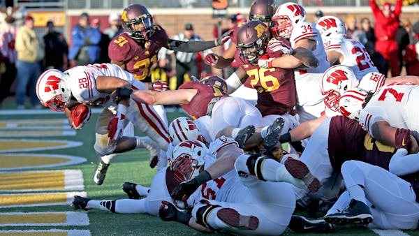 Claeys: Gophers defense must hold Badgers to about 14 points