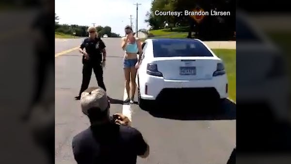 Man proposes marriage with help of Cottage Grove police