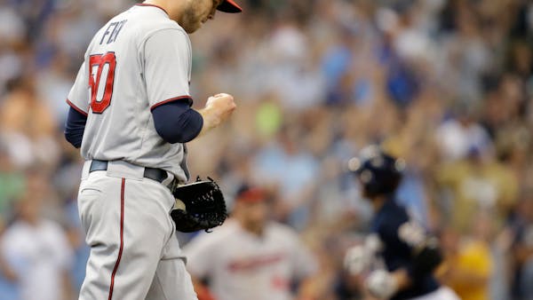 Bullpen blunders late as Twins fall to Brewers 5-3