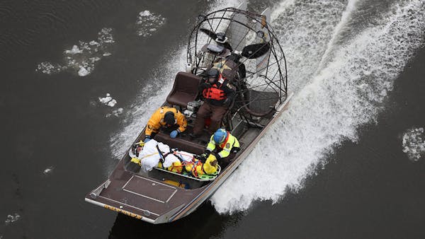 Airboats help rescue car accident victim on Mississippi River