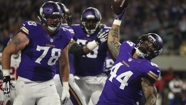 Offensive line steps up as Vikings topple Giants