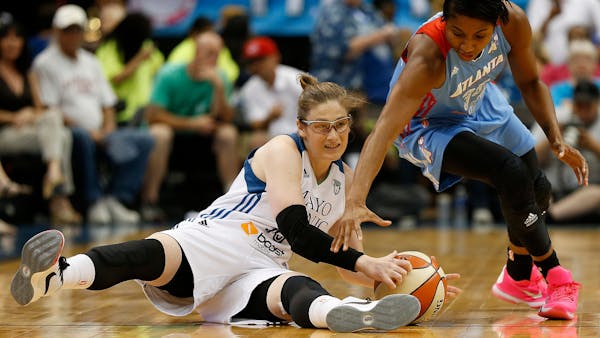 Whalen hopes ankle heals to allow her to play in postseason