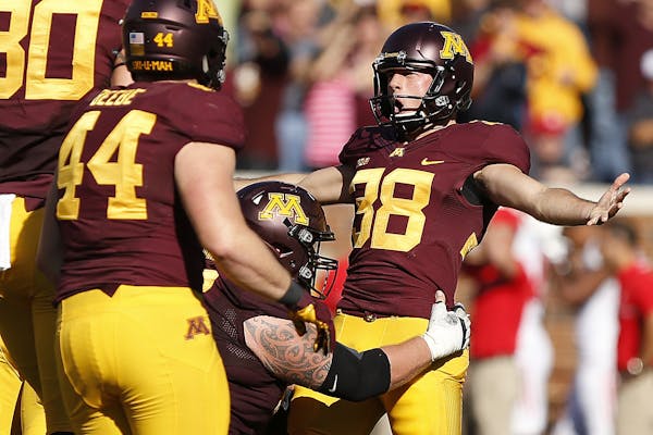 Carpenter credits former U punter Mortell for helping him become a Gopher