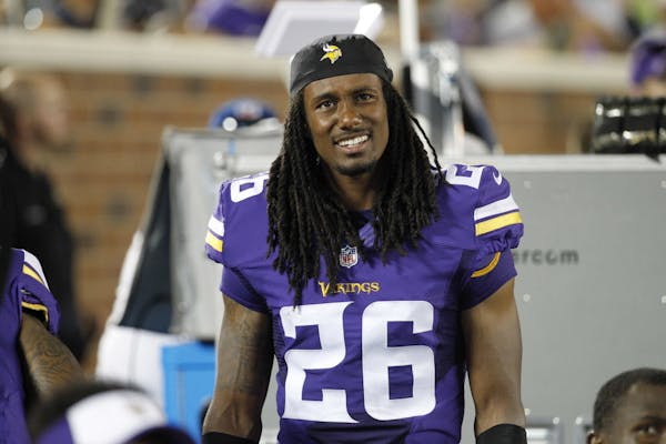 Access Vikings: Zimmer pleased with cornerback depth