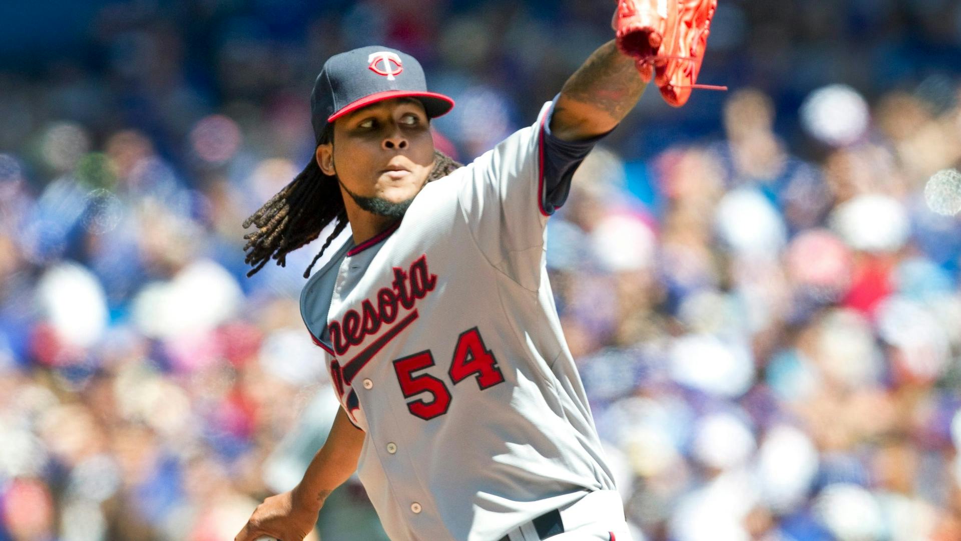 Twins righthander Ervin Santana says he had to make an adjustment when he kept falling behind Blue Jays hitters on Monday.