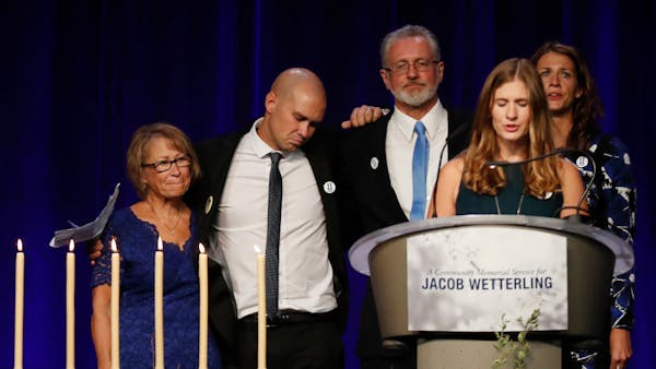 Thousands join Wetterlings to remember Jacob