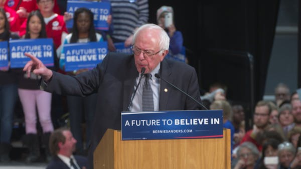 Bernie Sanders rallies thousands in St. Paul