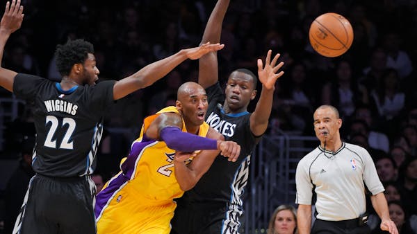 Kobe scores 38; Wolves rally but lose