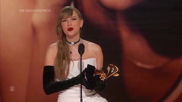 Taylor Swift sets Grammy record