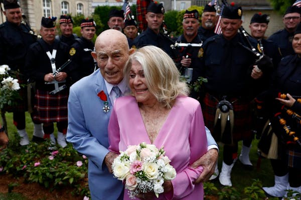 100-year-old World War II veteran marries 96-year-old sweetheart near Normandy's D-Day beaches