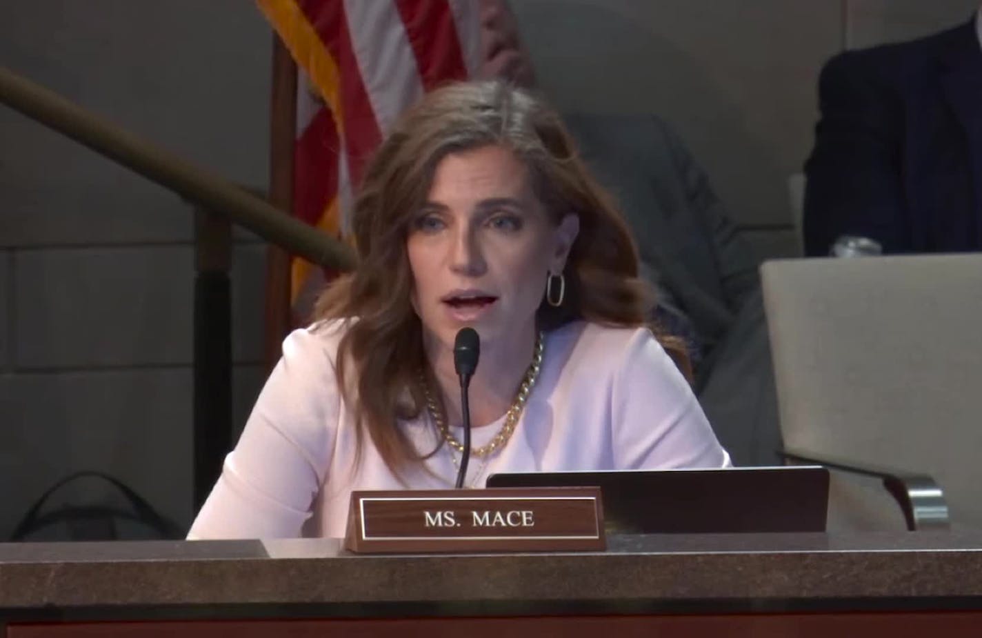 S.C. Rep. Nancy Mace fires a number of back-to-back questions at Minnesota Gov. Tim Walz