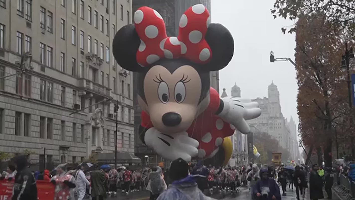 Macy’s Thanksgiving Day Parade celebrates a century in NYC